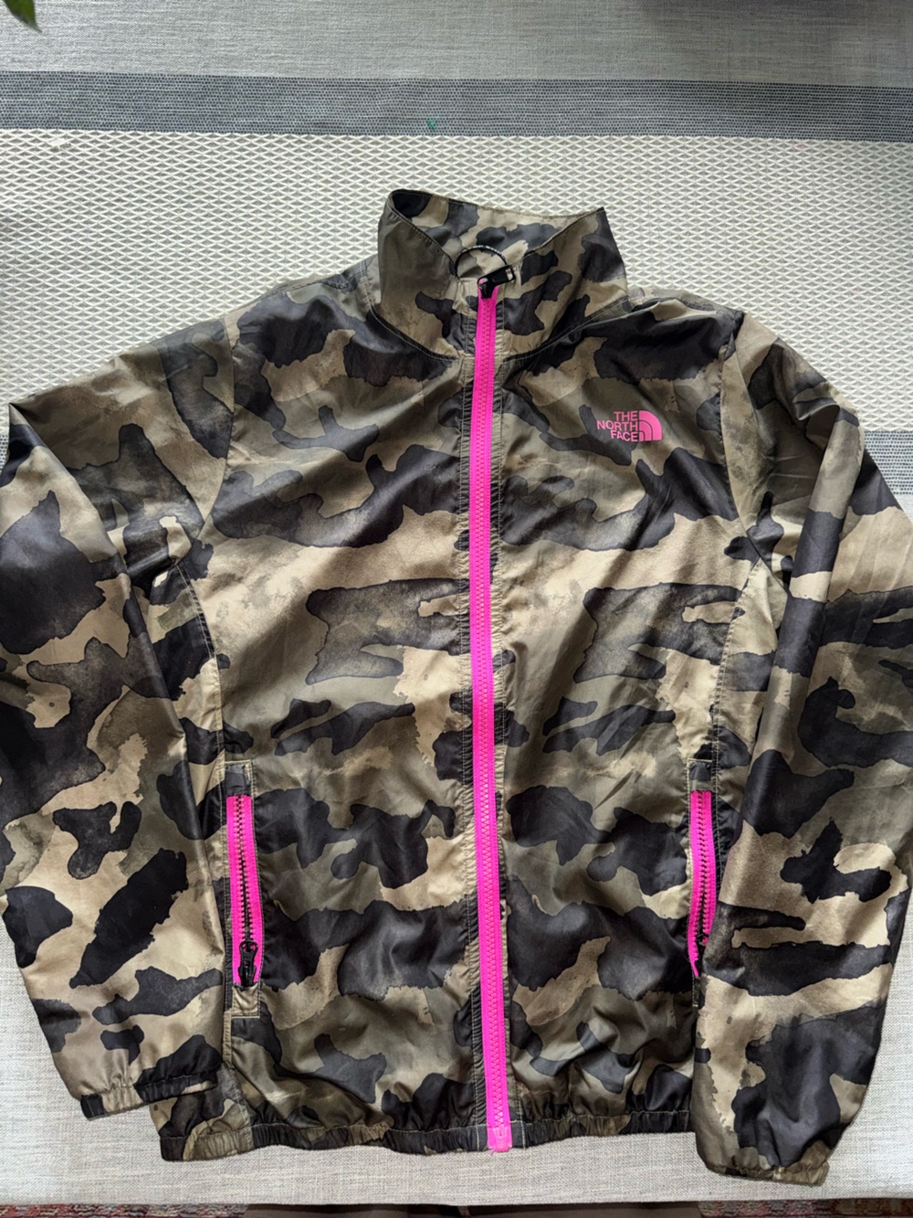 The North Face Women’s Small Camo Windbreaker Jacket Pink Zip S14 💚🩷🖤